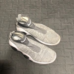 Nike Air bonafide men’s 11